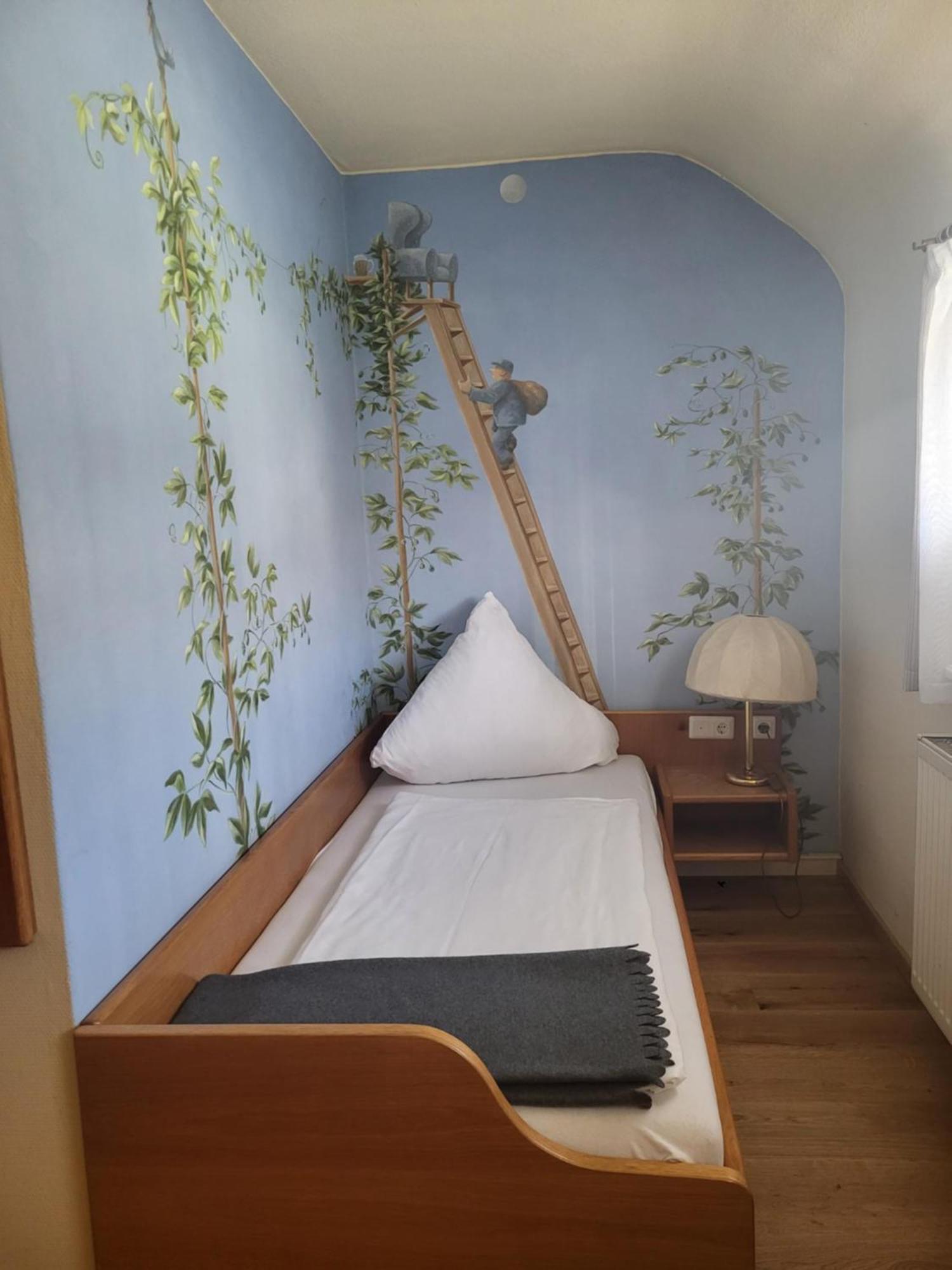Zuzenhausen 达赫森弗兰茨酿酒厂旅馆酒店 外观 照片
